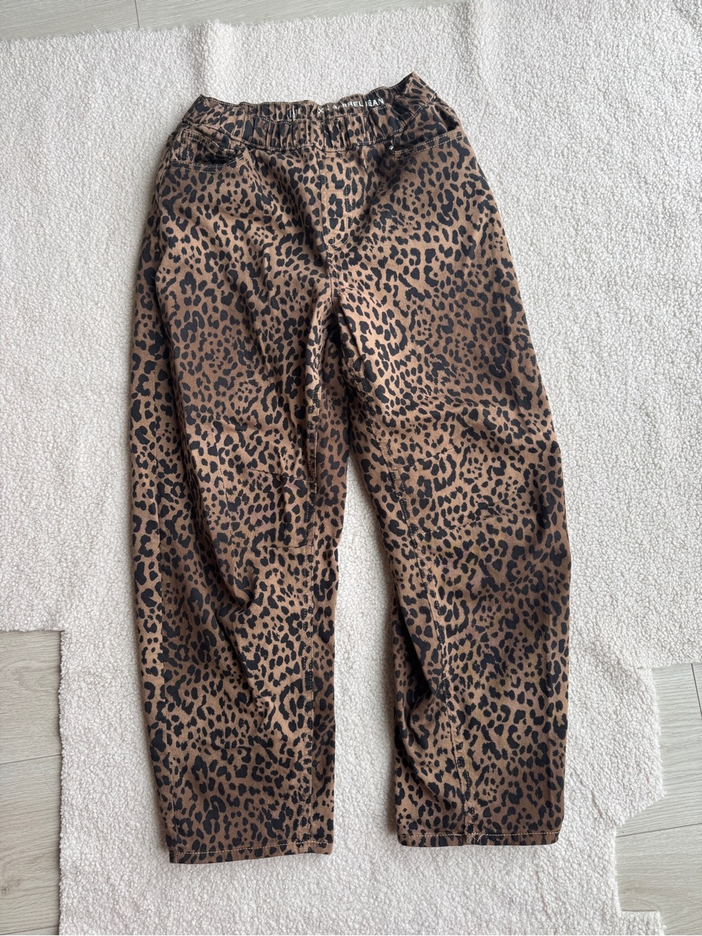 GAP Women's Barrel Leg Leopard Print Pants